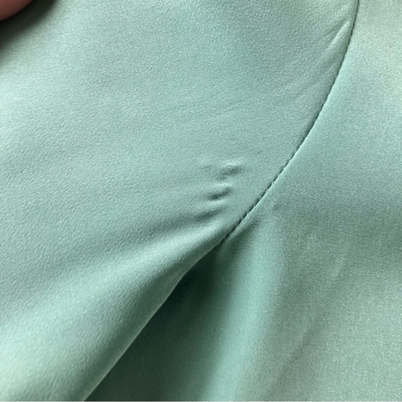 Vintage 70s-80s St. John Seafoam Button Front Long Sleeve Blouse - Picture 5 of 15